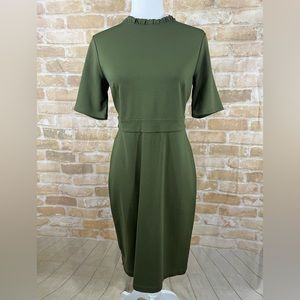 🆕Ann Taylor Green Dress Size 2